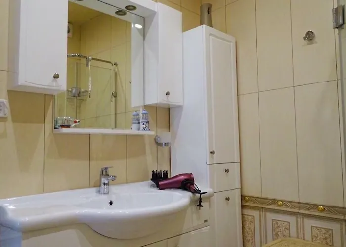 Jurnalist Apartment *