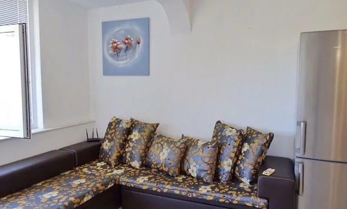 Jurnalist Apartment *